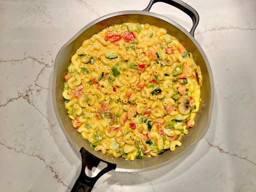 Healthy Garden Vegetable Mac and Cheese