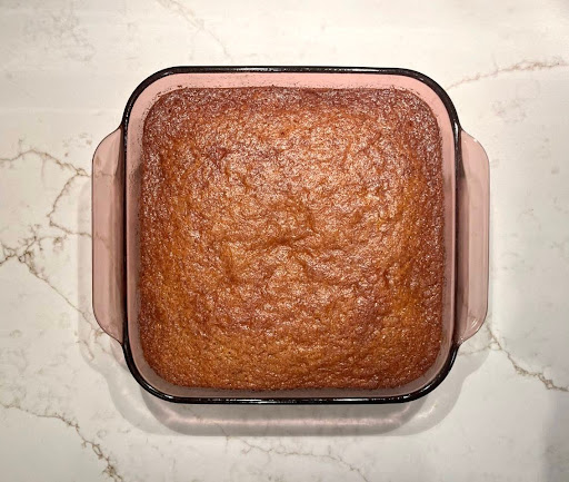 Cinnamon Apple Cake